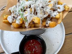 -Mark&Mars Restaurant