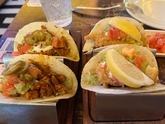 -Famous肥猫墨西哥音乐餐吧(五棵松华熙LIVE店)