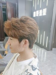 -藤野造型烫发染发