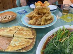 -鹤乡东北菜(崮山路店)