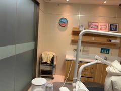 -上海仁爱医院口腔科 · 种植