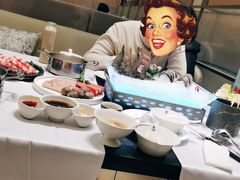 -红鼎豆捞·非遗鲍皇汤火锅(宝丰路店)