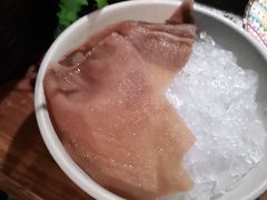 -老牌坊云南鱼豆花火锅(哈西万达店)