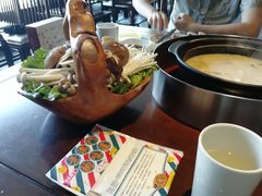 -捞神煲汤火锅(湖滨商业街店)