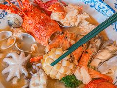 -霆记海鲜·只为这碗面(滨江店)