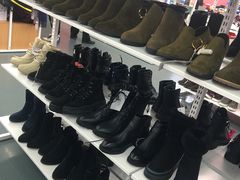 -唯品仓(东山锦轩·现代城店)