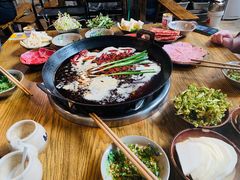 -周幺妹重庆老火锅(银泰城总店)