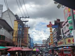 -瓦洛洛传统市场