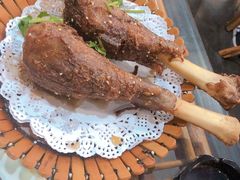 -丁里羊肉小镇(天鹅湖总店)