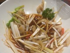 -五谷丰登农家院·地道胶东菜·海鲜烧烤(威海店)