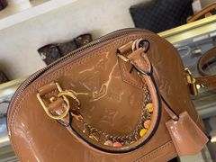 -六六奢品·vintage中古·回收二手奢侈品包包手表首饰(环球港店)