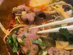 -成都你六姐·牛肉冒菜(上海环宇荟店)