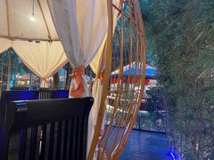 -二荆条·蜀鲜汇城市森林火锅