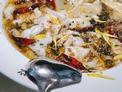 -渔语鱼酸菜鱼新川菜(来福士店)