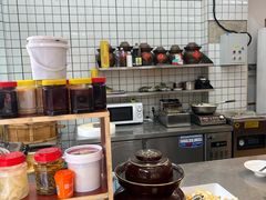 -佬缸炮江湖川菜(玉林店)