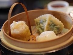 蟹粉荠菜饺-北京四季酒店·采逸轩