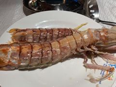 -领鲜活海鲜榴莲自助火锅(东门店)