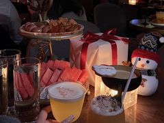 -TZ House音乐现场(来福士中心店)