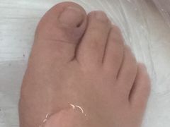 -郏芬芬扦脚服务部(新闸路店)