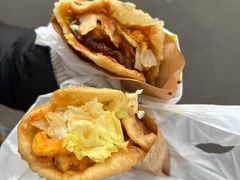 -小红车炸蛋葱油饼