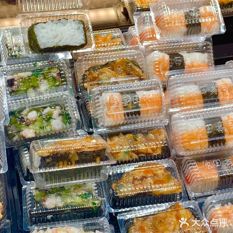 人均：27元 他们家就是超多产品