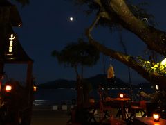 -城墙外BAR