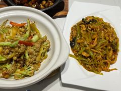 -峨嵋小镇·川菜(勒泰中心店)