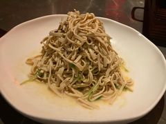 黑豆芽拌千张-金鸭季·北京烤鸭(深业上城店)