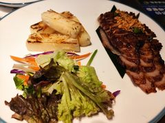 西贡炭烧烤猪颈肉配菠萝-美奈小馆·越南料理(中航城君尚购物中心店)