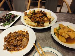 -闫府私房菜·百年鲁菜(恒隆店)
