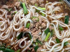 -正宗杨记普洱酸醋米线(总店)