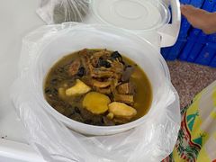 -华龙特色大骨鸡农家菜馆