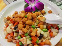 -东方之猪四更烤乳猪(金垦总店)