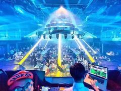 -HiIbiza酒吧
