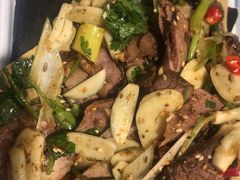 -那家老院子东北菜·饺子·小鸡炖蘑菇(艳华街店)