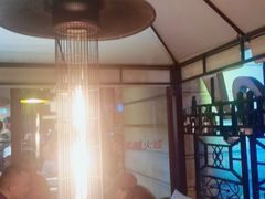 -何师烧烤Pro ·江湖川菜·小龙虾·精酿(太古里旗舰店)