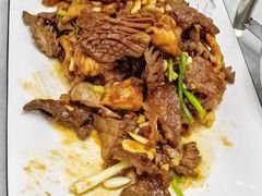 -六和聚传统烤鸭.天津菜(和平店)
