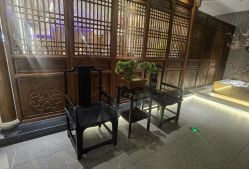 -盘子女人坊生日照·摄影馆(浦东店)