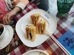 -观塘港茶餐厅(八一大道店)
