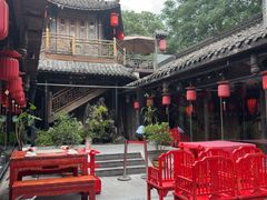 -小龙翻大江文化火锅(宽窄店)