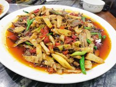 -江湖黑大兔(杨家坪店)