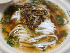 -湘人龙记老长沙米粉(鸟巢店)
