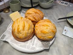 -蝴蝶里·粤菜·点心(滨江龙湖店)