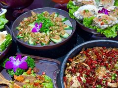 -依呀呀ktv烧烤小串(中山西路店)