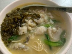 -明呈黄鱼面馆(斜土路店)