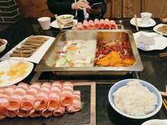 -百年川椒重庆老火锅(光谷店)