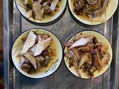 -杨记山珍鸡煲菌汤锅