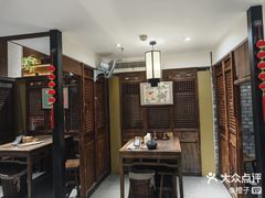 -魁盛居百年鲁菜馆(县西巷店)