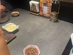 -铭牛烧肉·和牛海鲜自助(高新月牙湖店)