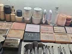 -ME觅妆·定制美妆·彩妆私教(菱角湖店)